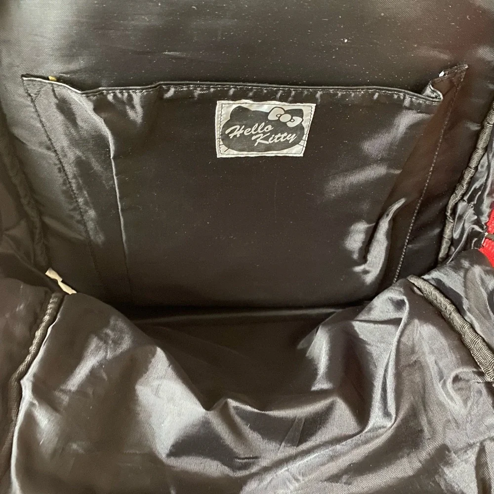 Hello Kitty backpack. - Picture 3 of 7